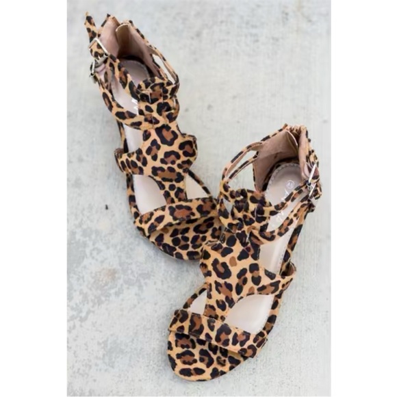 NWOT LEOPARD Wedge Double Strap Heel - Picture 4 of 12